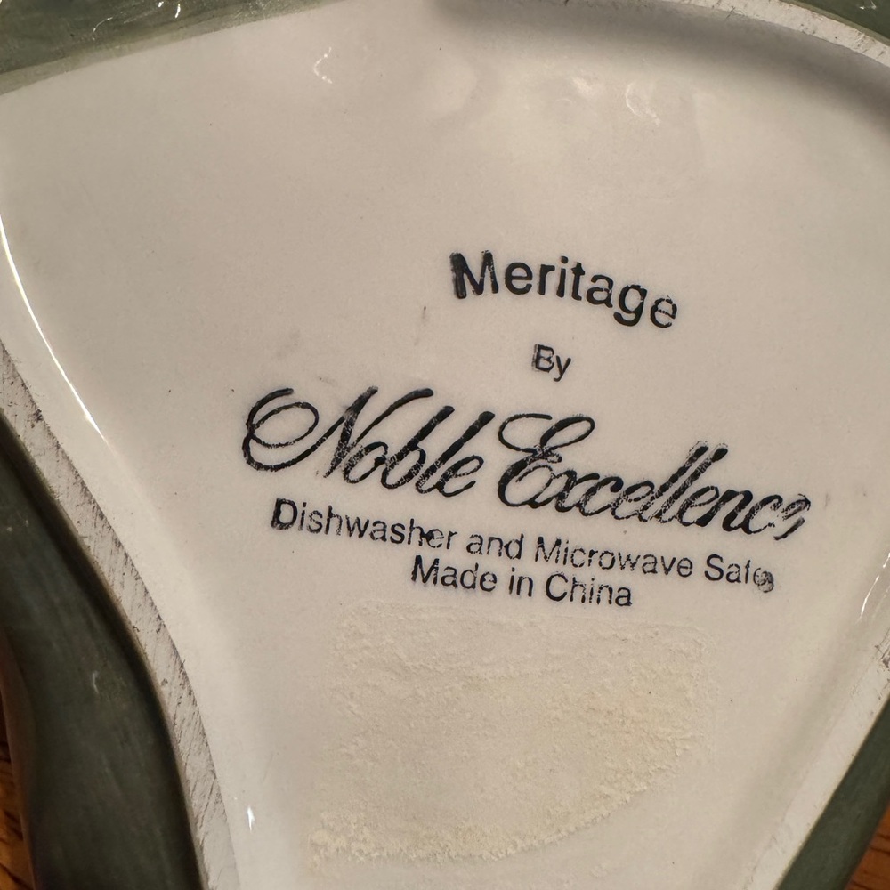 Noble Excellence Green Dinnerware Plate